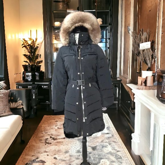 (70% OFF) NWT Michael Kors Down Faux Fur Hood Coat XXS MSRP $ 375 Runs True Size